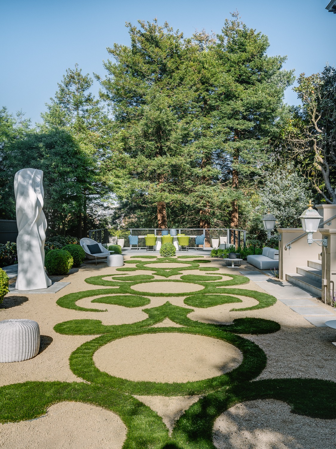 Le Petit Trianon sculpture garden in San Francisco